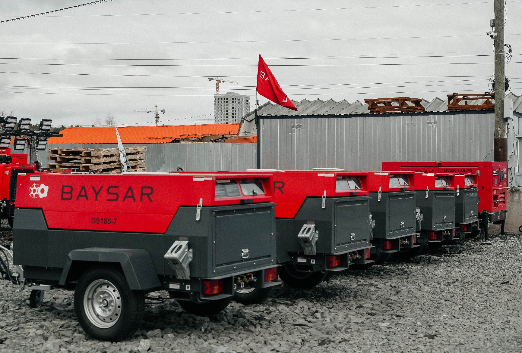 Дизельный компрессор BAYSAR DS185-7 на шасси