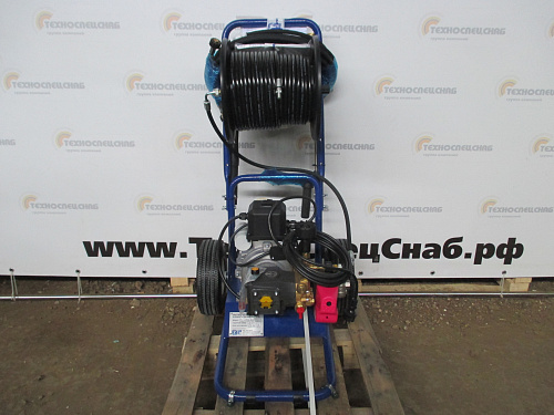 "МОРСКОЙ БОГ" - ПРОТИВ "НЕЧИСТИ". �2